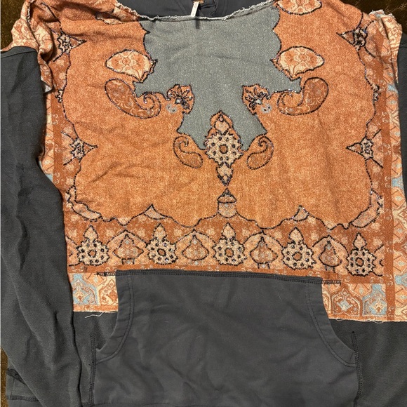 Free People Black and Red Patterned Hoodie - Picture 10 of 10